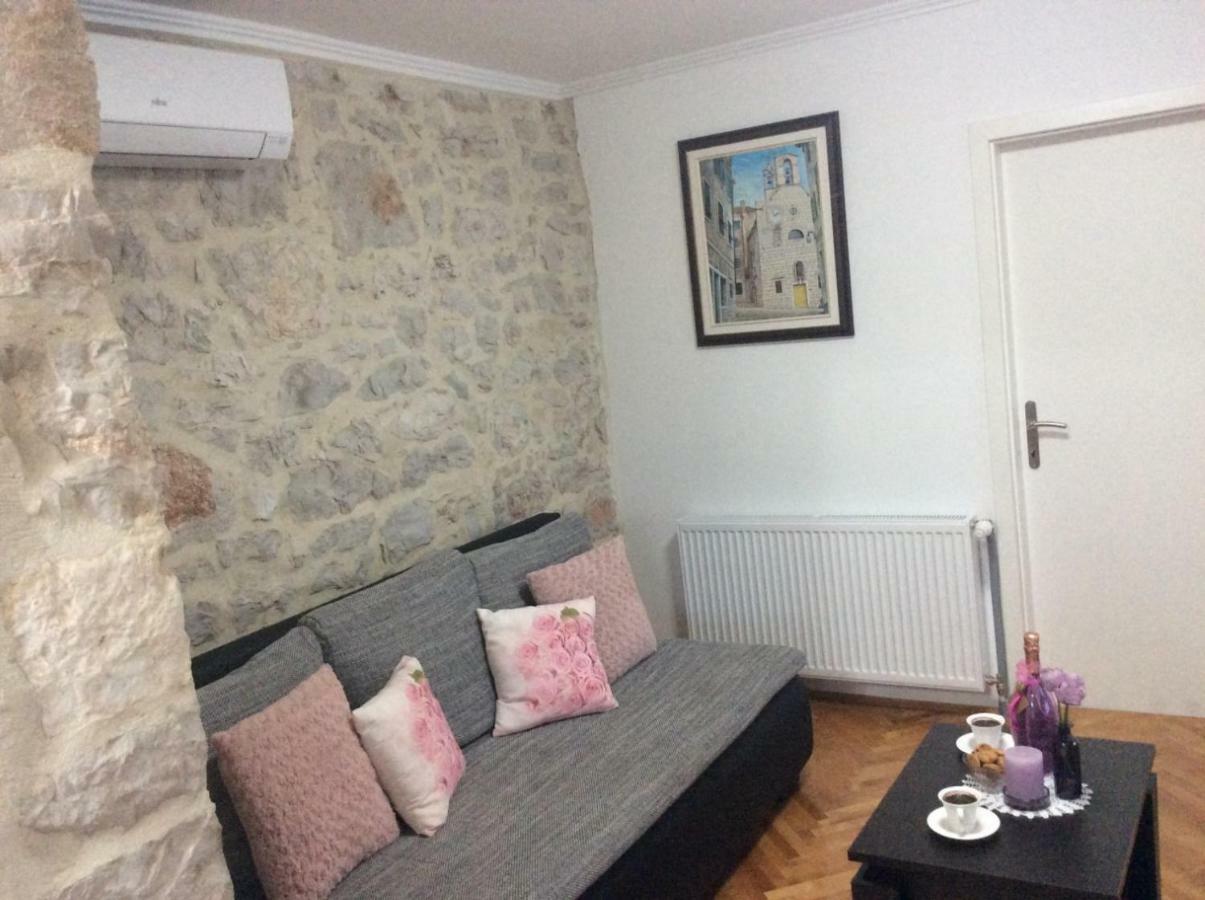 Apartment Karla SNB Lozovac Bagian luar foto